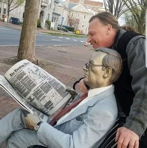 Meet your Posher, Bobby